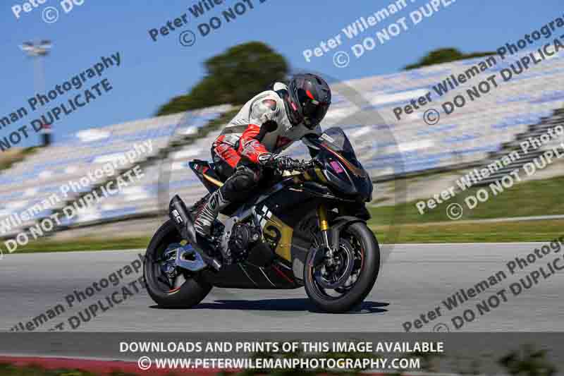 motorbikes;no limits;peter wileman photography;portimao;portugal;trackday digital images